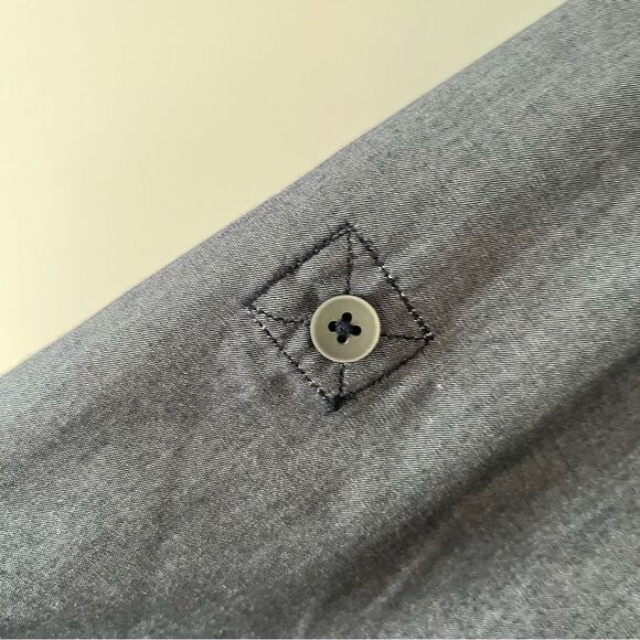 Merrell Dark Grey Short Sleeve Casual Button Down Shirt - Picture 7 of 8